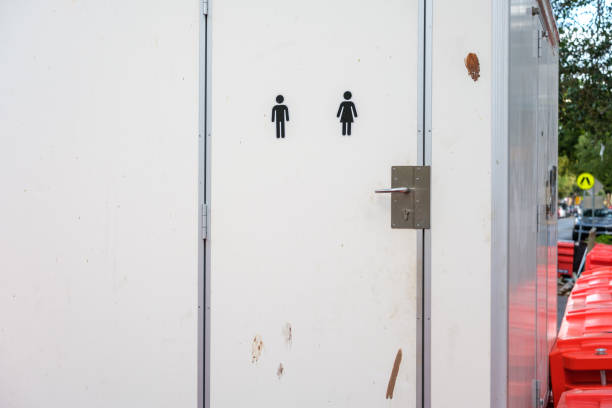 Best Portable toilet rental cost  in Labasas, CA